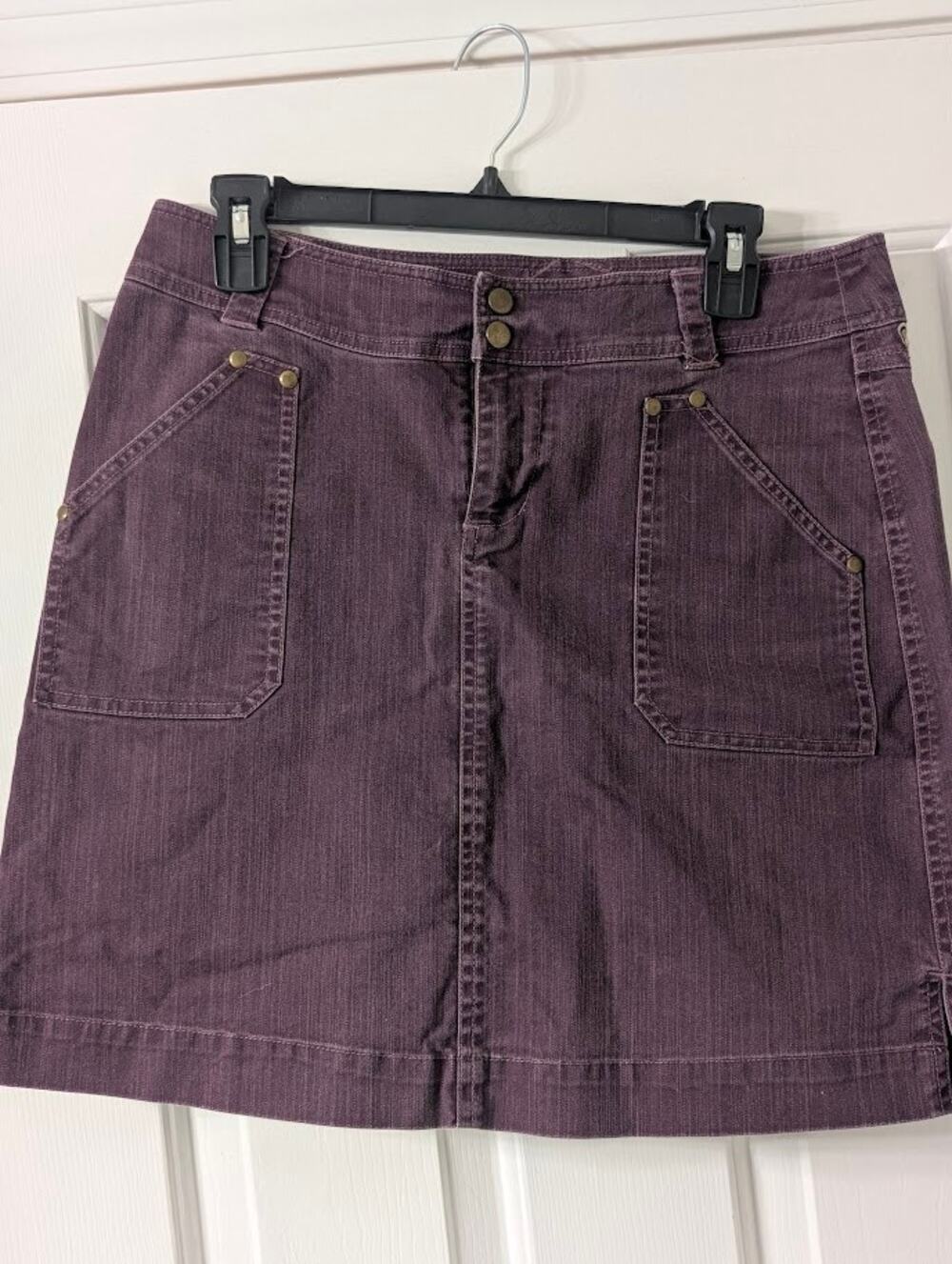 Kuhl Womens Utility Denim Skirt Outdoor Adventure Hiking Chic Burgundy Size 8